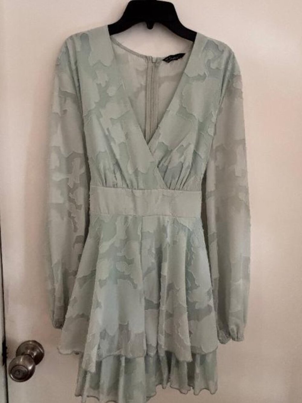 Simplee Mint Color floral applique tiered ruffle waistband tie back Size S